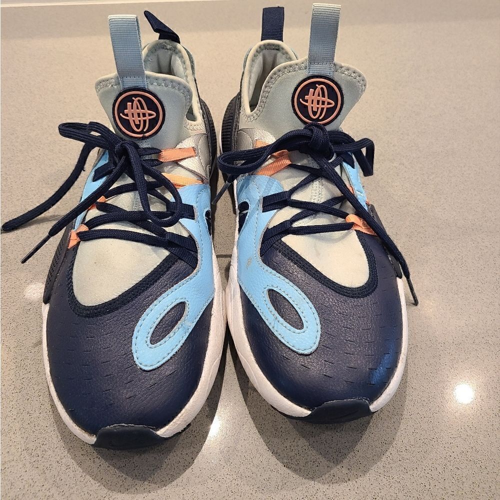 Nike Huarache E.D.G.E. sneakers